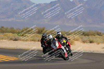 media/Oct-08-2022-SoCal Trackdays (Sat) [[1fc3beec89]]/Turn 16 (125pm)/